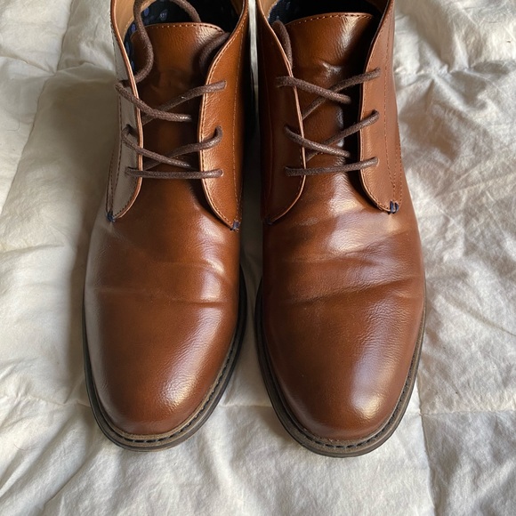 Madden size 10 men’s dress shoe. Only worn a few times. Excellent condition. - Picture 5 of 5